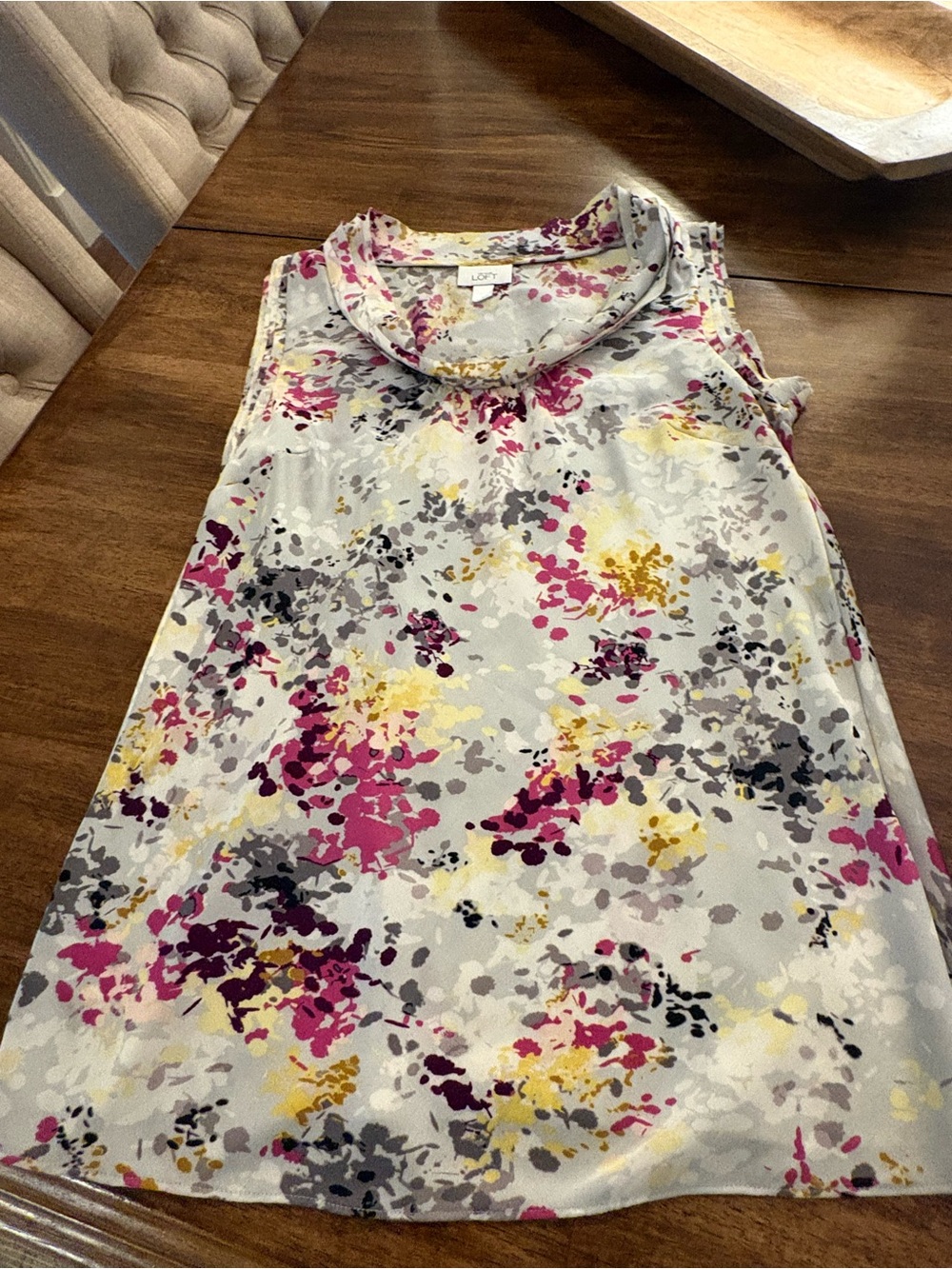 Lot of 3 Ann Taylor LOFT Sleeveless Blouses - Picture 2 of 7
